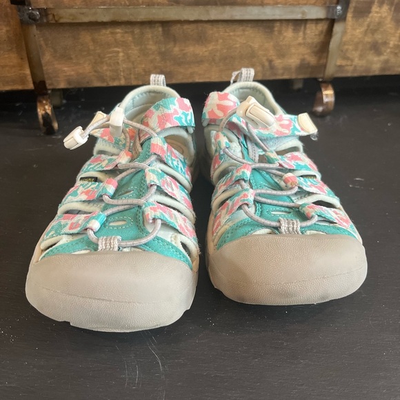 Kids' Multi-Color Outdoor Sandals - Picture 1 of 7